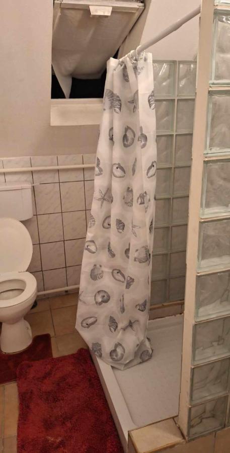 Pihenes A Malomtonal Privat Berlemeny Guest House Tapolca Luaran gambar